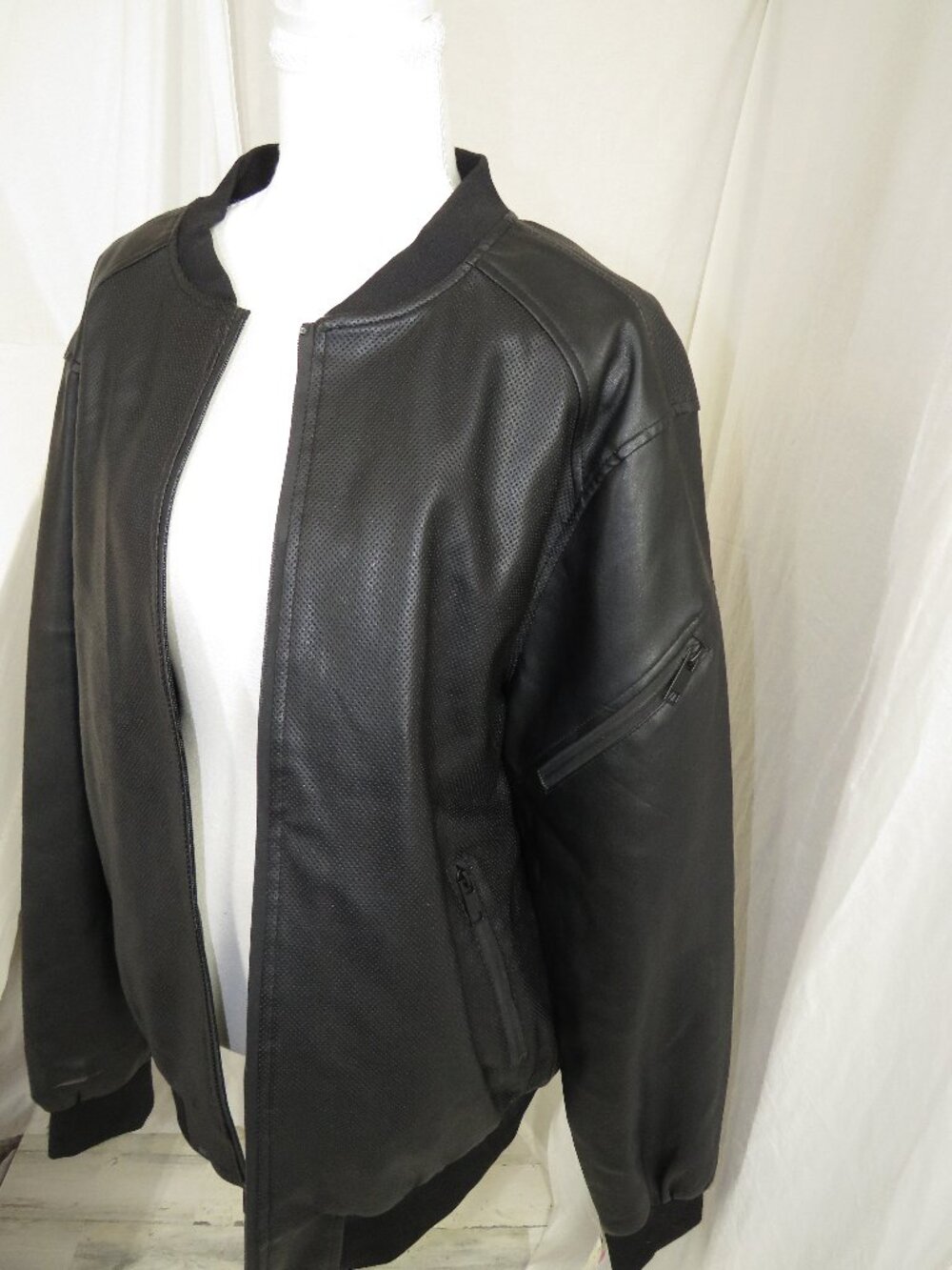Signature Studio Mens Perforated Faux Leather Bomber Jacket Black XL Moto Street